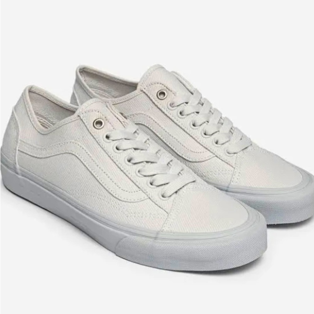 Vans with or without attachment